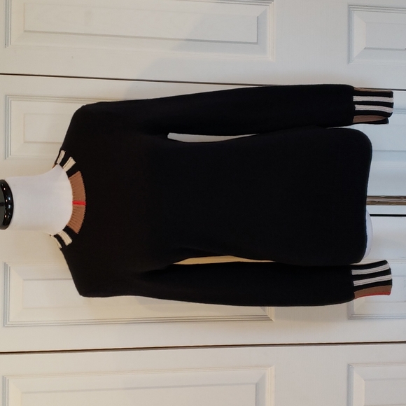 BURBERRY ICON STRIPE 100% CASHMERE SWEATER - Picture 6 of 10